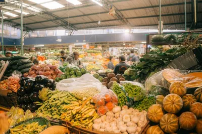 Neighborhood markets